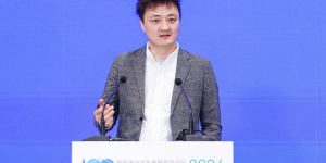 元戎启行引入DeepSeek核心成员阮翀，加速基座模型技术布局